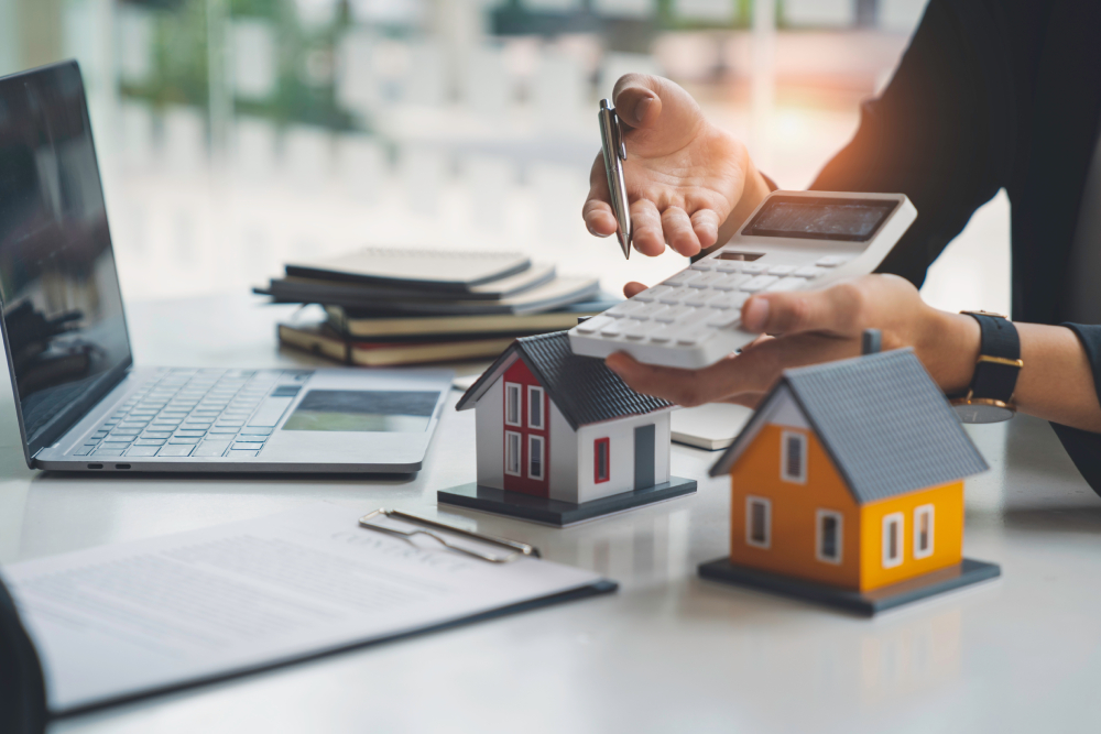 explain and present information about home and mortgage purchases